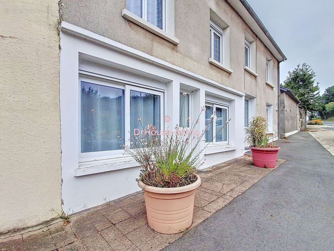 Maison à PARIGNY