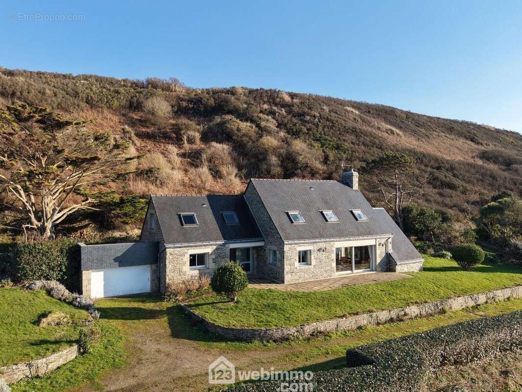Maison 193 m² à Tredrez-Locquemeau  - photo 12