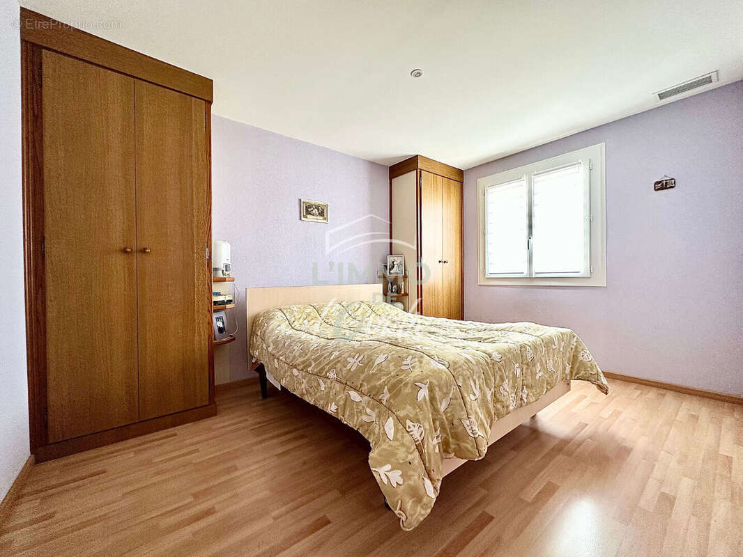 Maison à BRUGUIERES