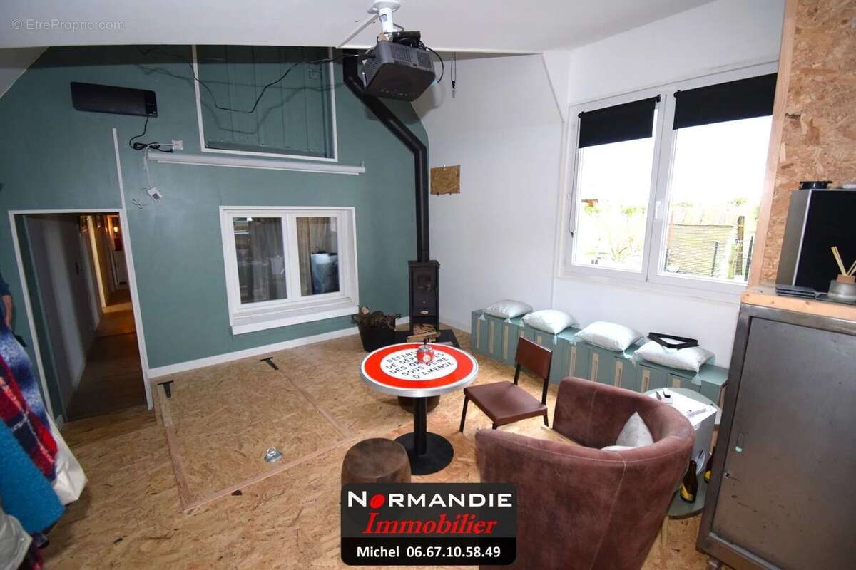 Maison à MONT-DE-L&#039;IF