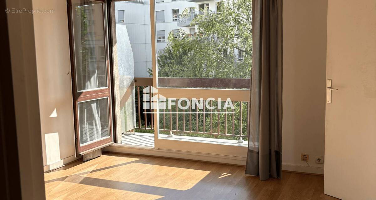 Appartement à BOULOGNE-BILLANCOURT