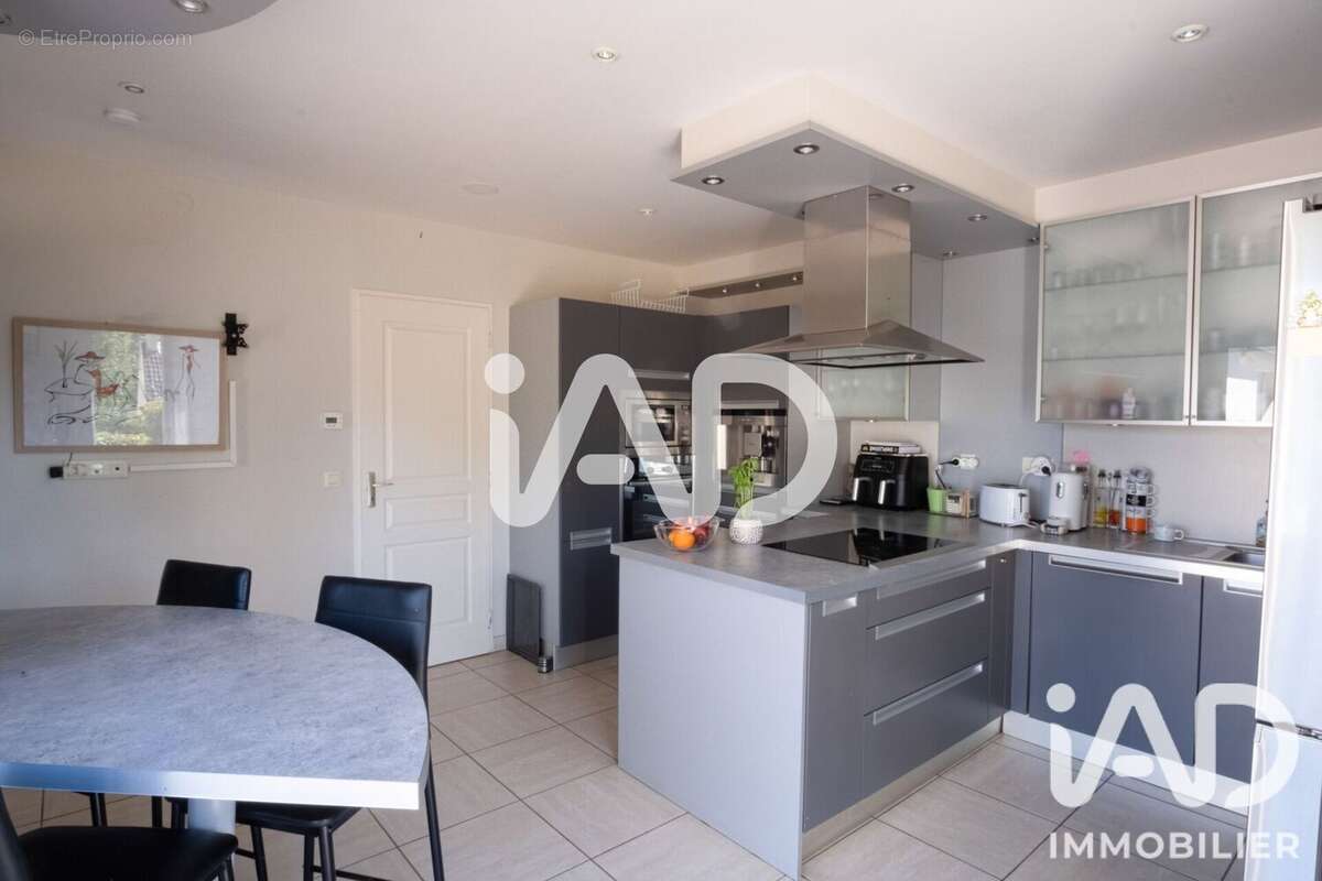 Maison 203 m² à Grez-Sur-Loing  - photo 7
