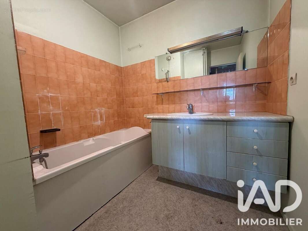 Appartement 70 m² à Elancourt  - photo 6