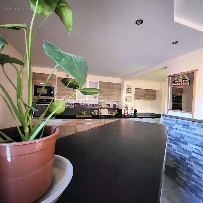 Appartement de 157 m2 avec jardin de 50 m2 - photo 5