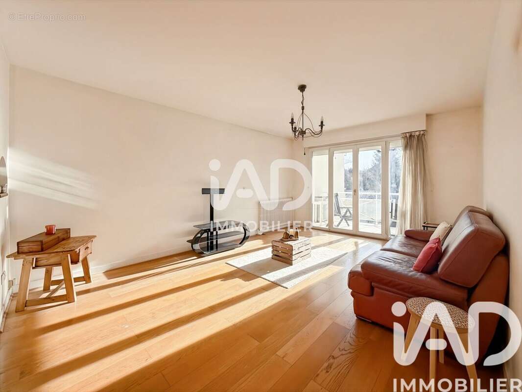 Photo 2 - Appartement à PONTAULT-COMBAULT