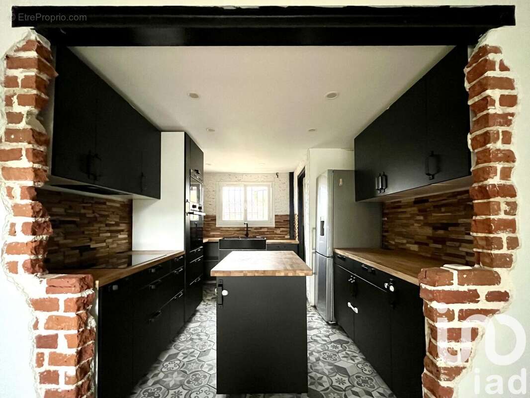 Photo 4 - Maison à DAMMARIE-LES-LYS