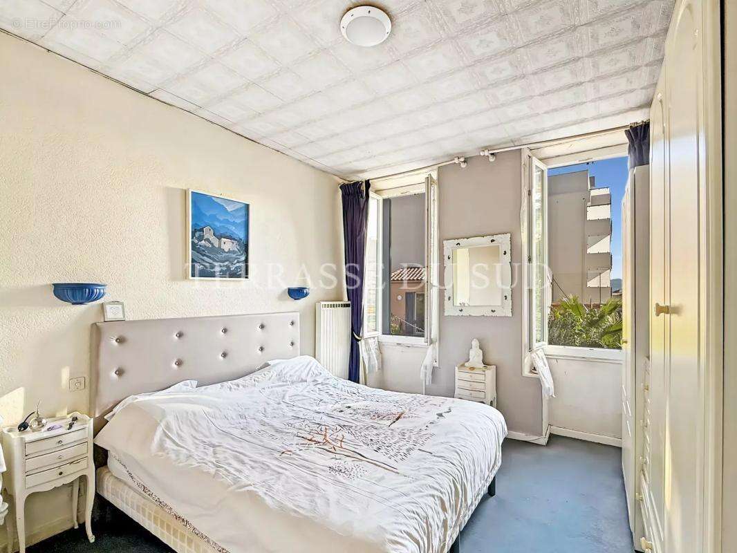 Maison à MARSEILLE-5E