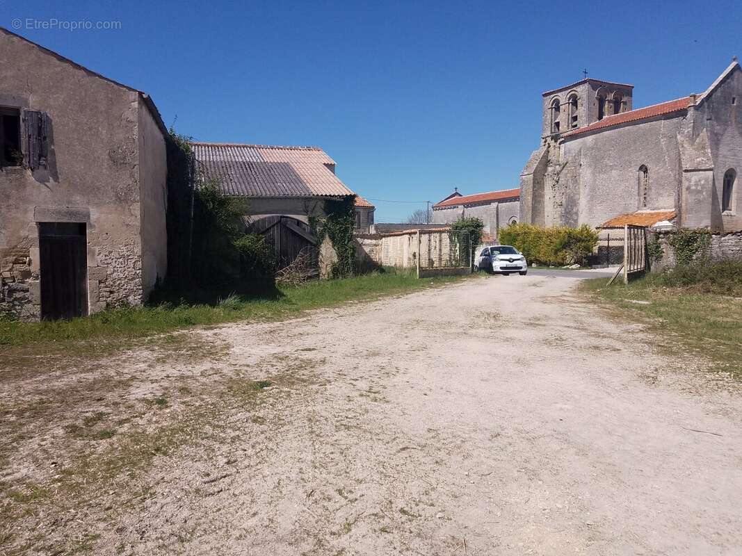 Maison à COURBILLAC