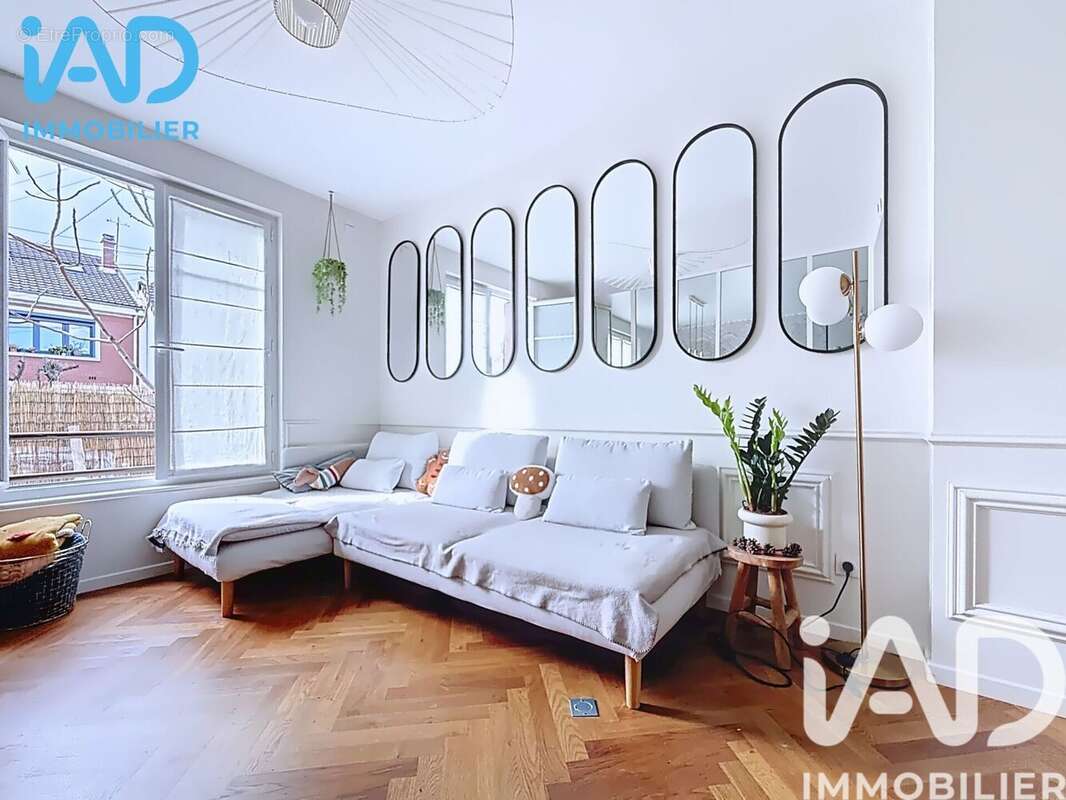 Photo 2 - Maison à SAINT-DENIS