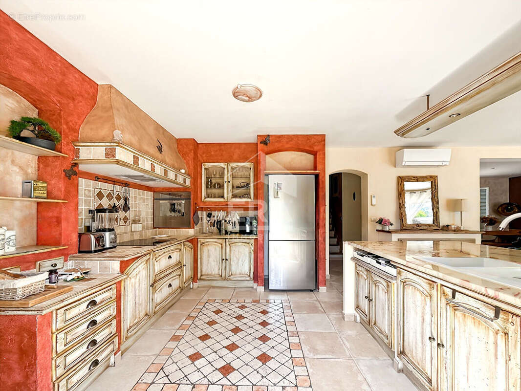 Maison à BOUC-BEL-AIR