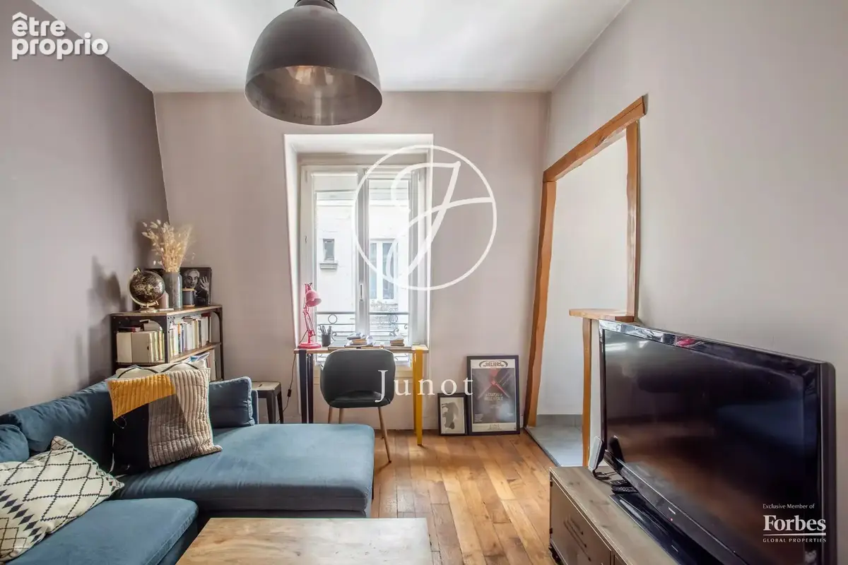 Paris 18e - DAMRÉMONT / MONTCALM - Appartement - 32,7m² Carrez - 1 chambre - Dernier étage - photo 4
