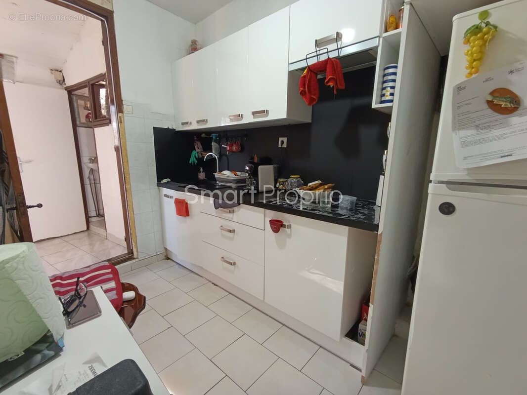 Appartement à MARSEILLE-3E
