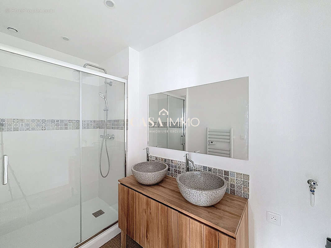 Appartement à HYERES