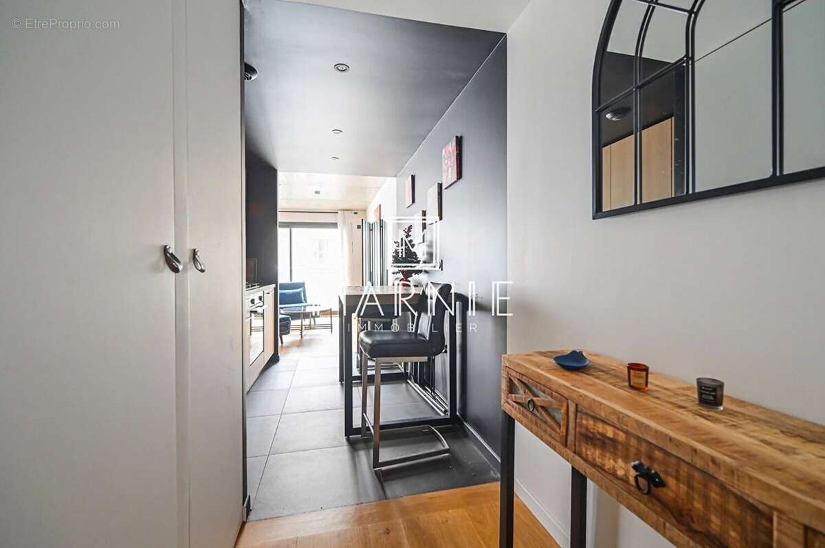 Appartement à PARIS-15E