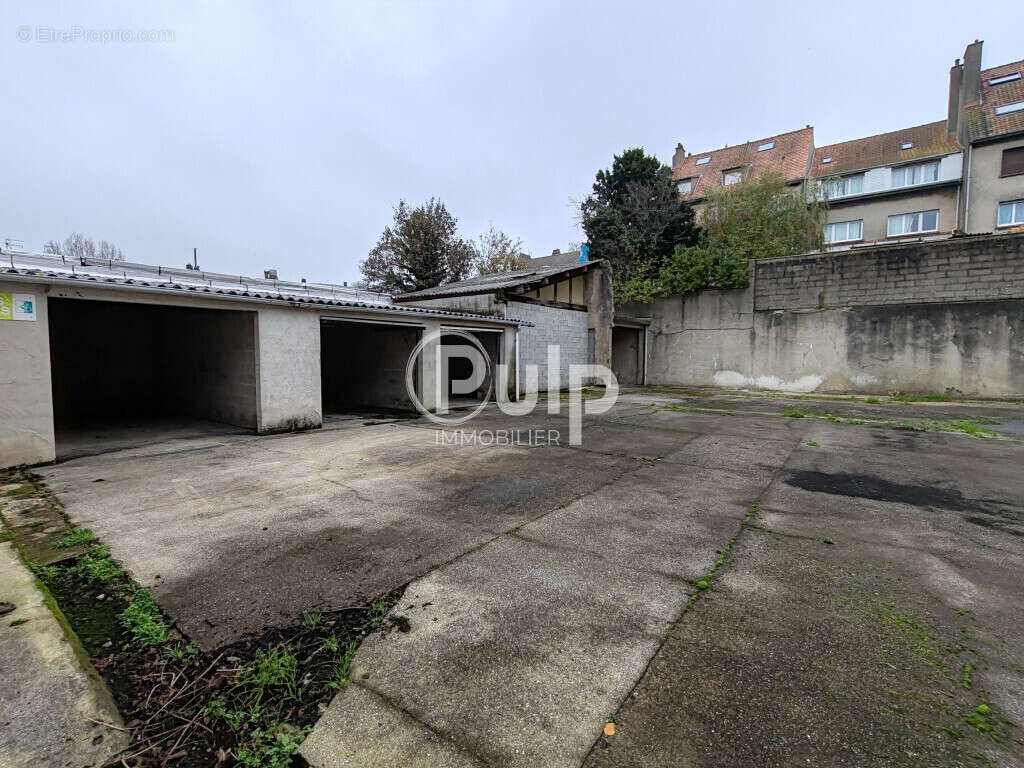 Commerce à BOULOGNE-SUR-MER