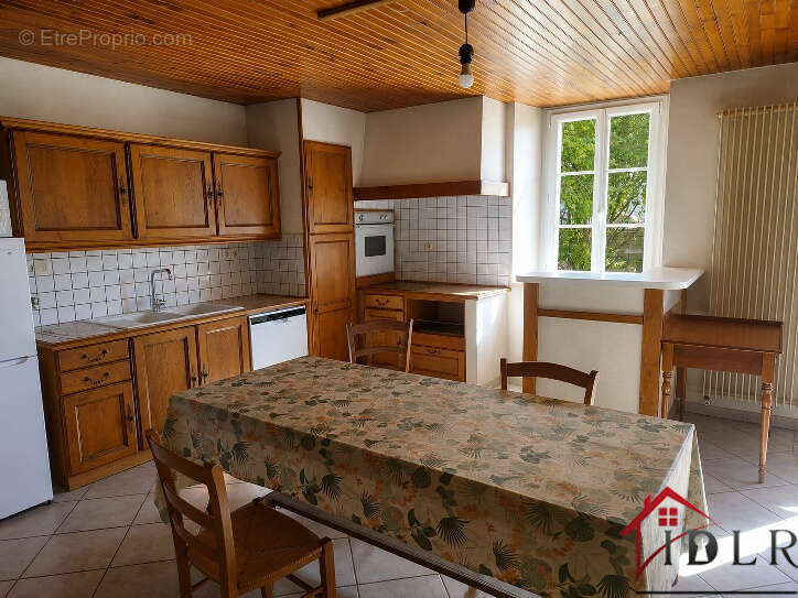 Maison à LONGEAU-PERCEY