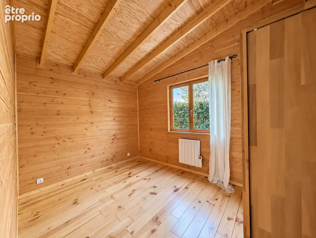 Chalet familial avec jardin arboré dans un environnement privilégié - photo 10