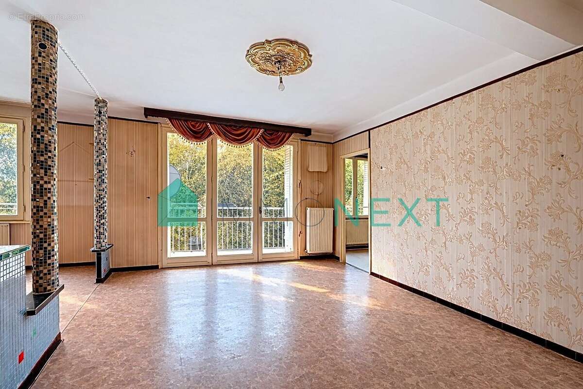 Appartement à JOEUF