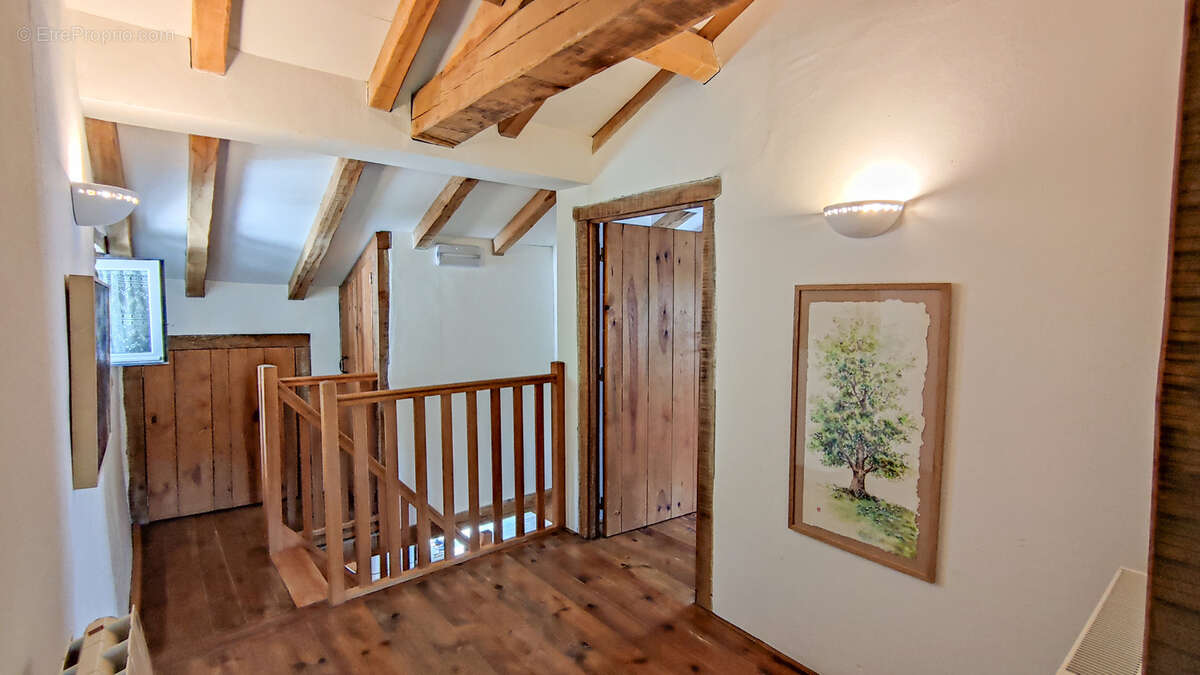 Maison à BAGAT-EN-QUERCY