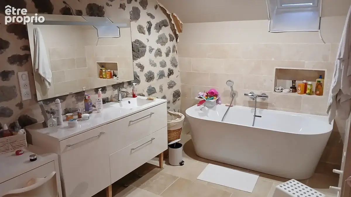 Maison auvergnate vallee du mars - photo 12