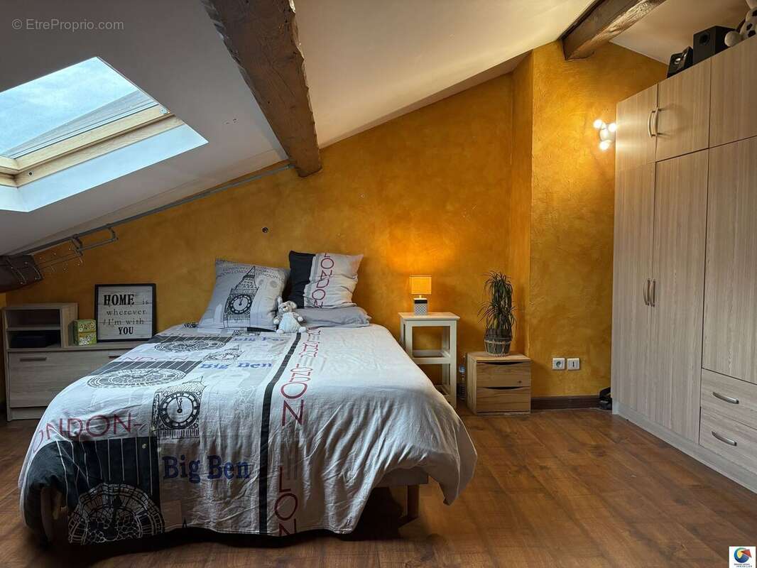 Maison à LA VERPILLIERE