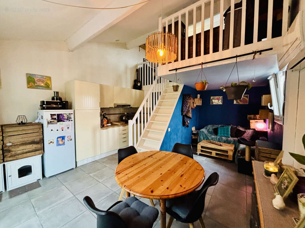 Maison à SAINT-LAURENT-D&#039;AIGOUZE