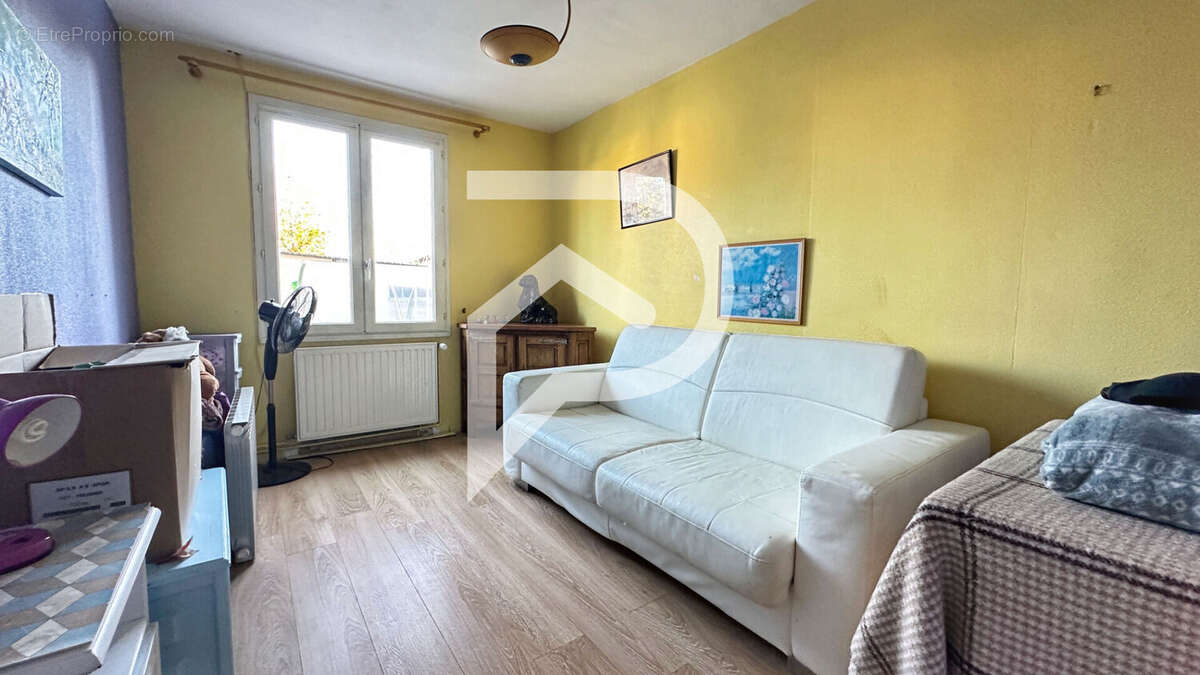 Maison à DAGNEUX