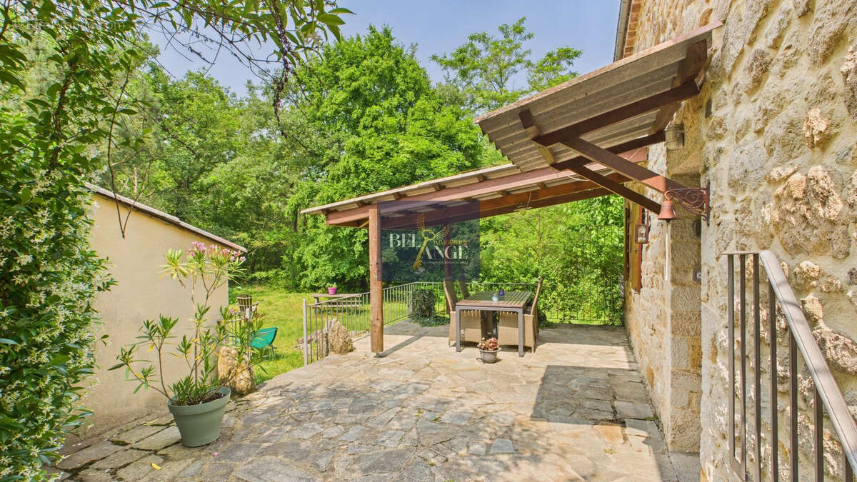 Maison à LARGENTIERE