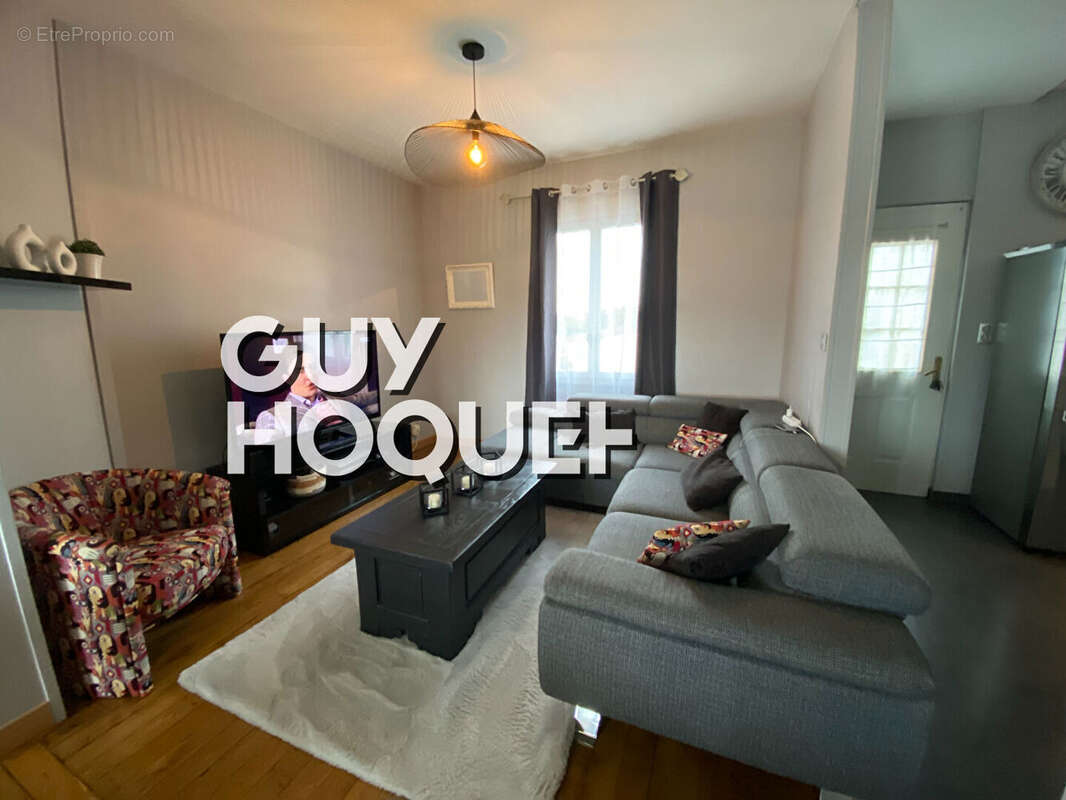 Maison à PARAY-LE-MONIAL