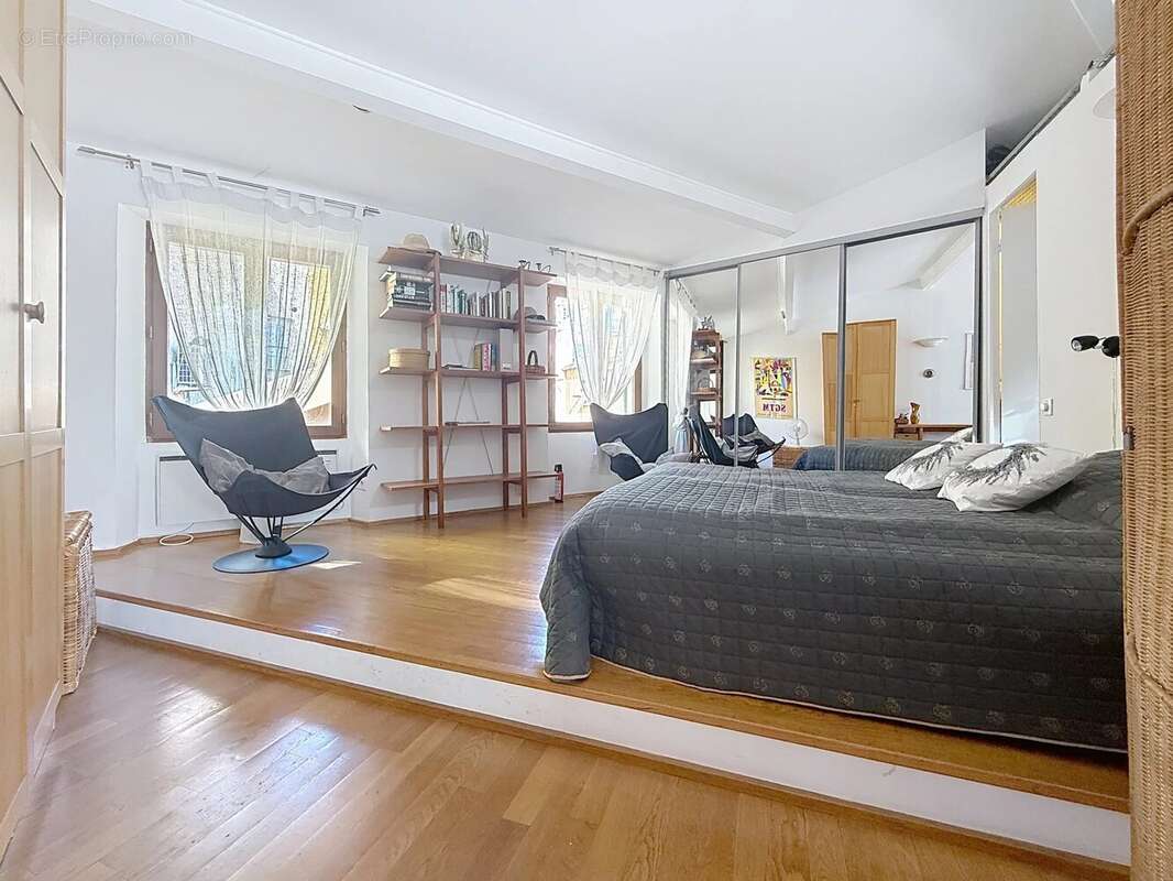 Appartement à VILLEFRANCHE-SUR-MER