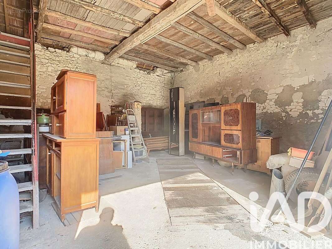 Maison 99 m² à Pleurs  - photo 9