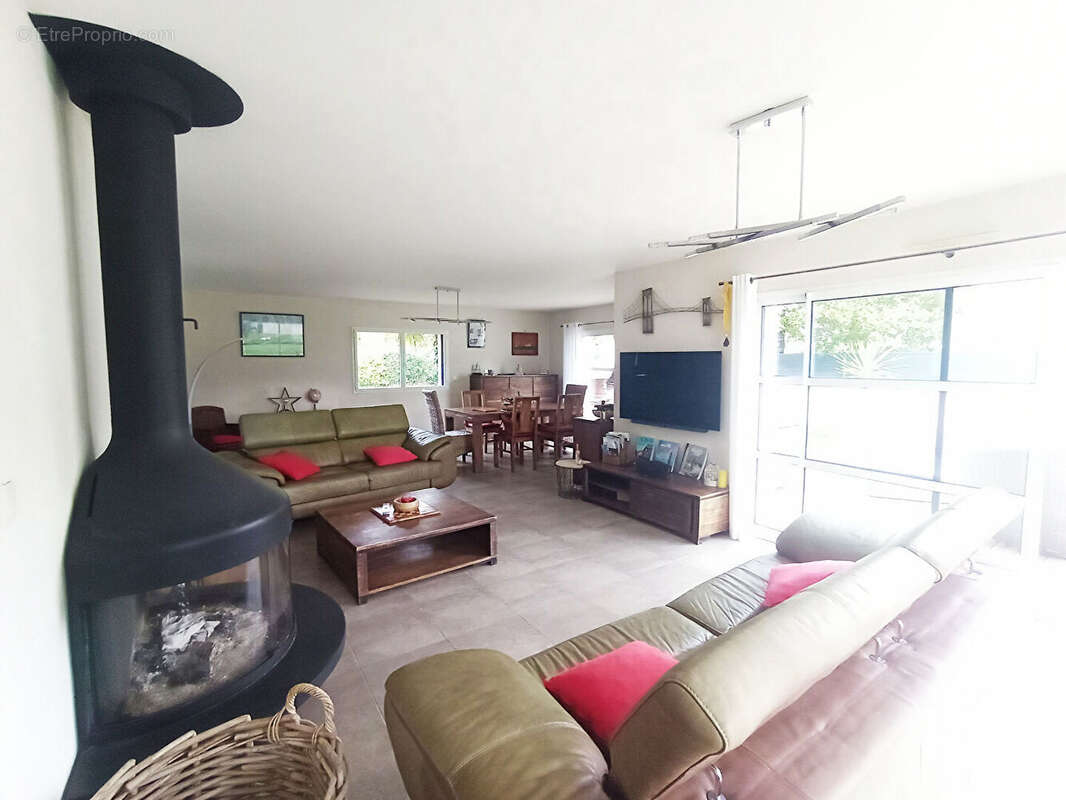 Maison à LOCMARIAQUER