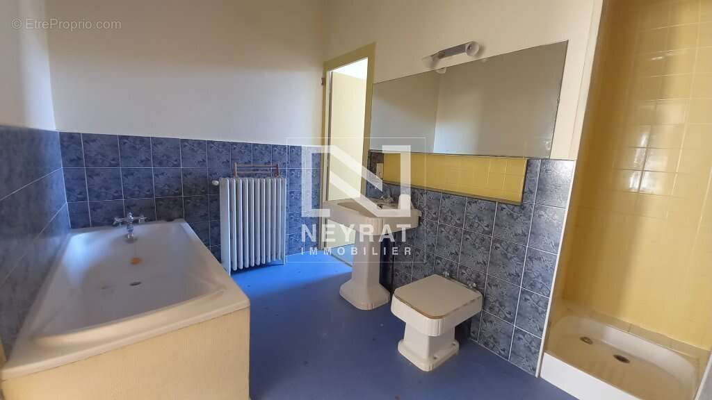 Appartement à ARNAY-LE-DUC