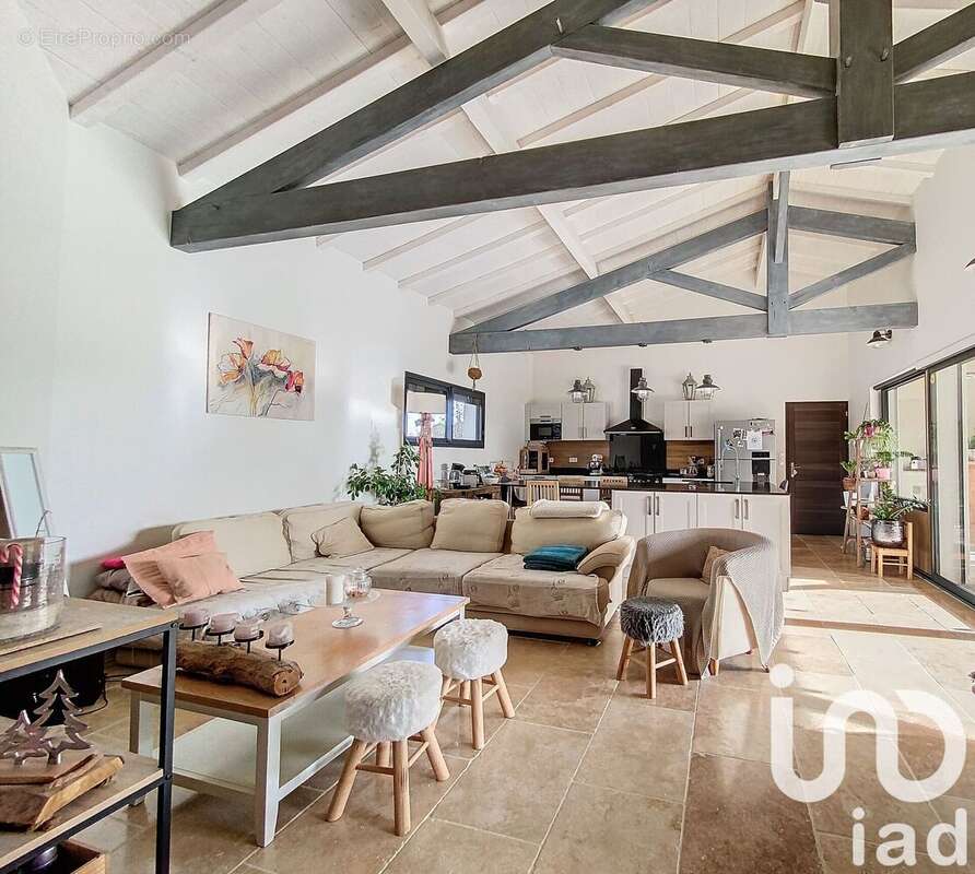 Photo 6 - Maison à SAINT-MICHEL-DE-RIEUFRET