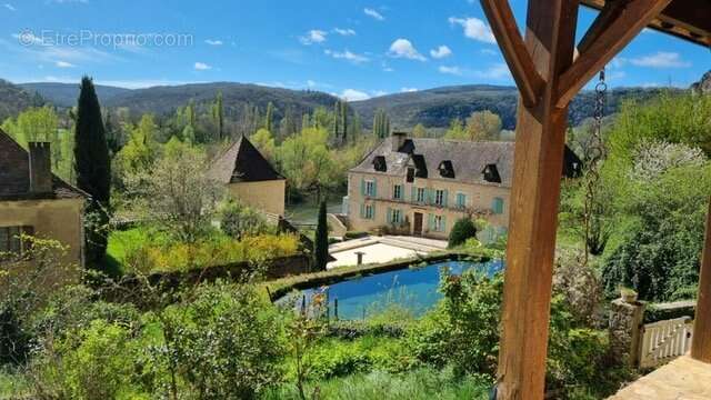 Maison à SAINT-MARTIN-LABOUVAL