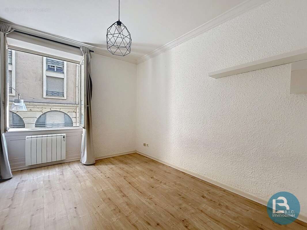 Appartement 39 m² à Lyon-3e  - photo 5