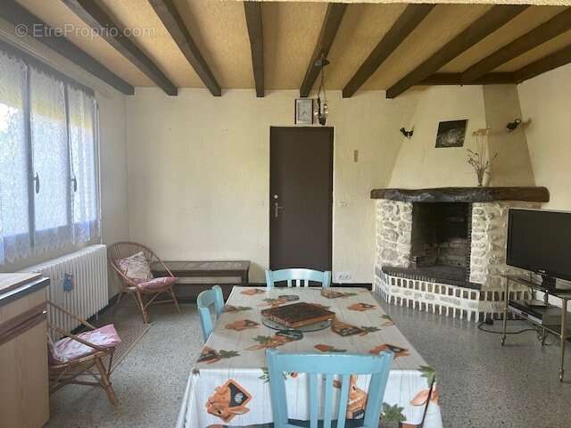 Maison à REMALARD