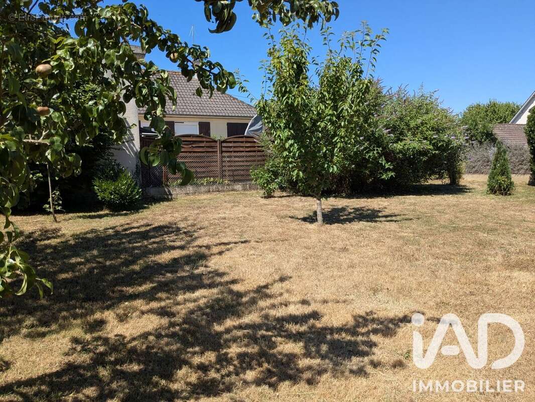 Maison 68 m² à Appoigny  - photo 4
