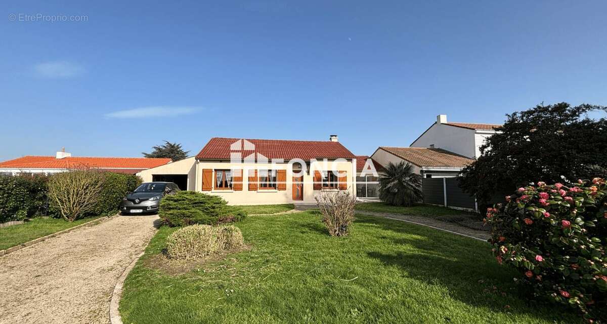 Maison à LES SORINIERES