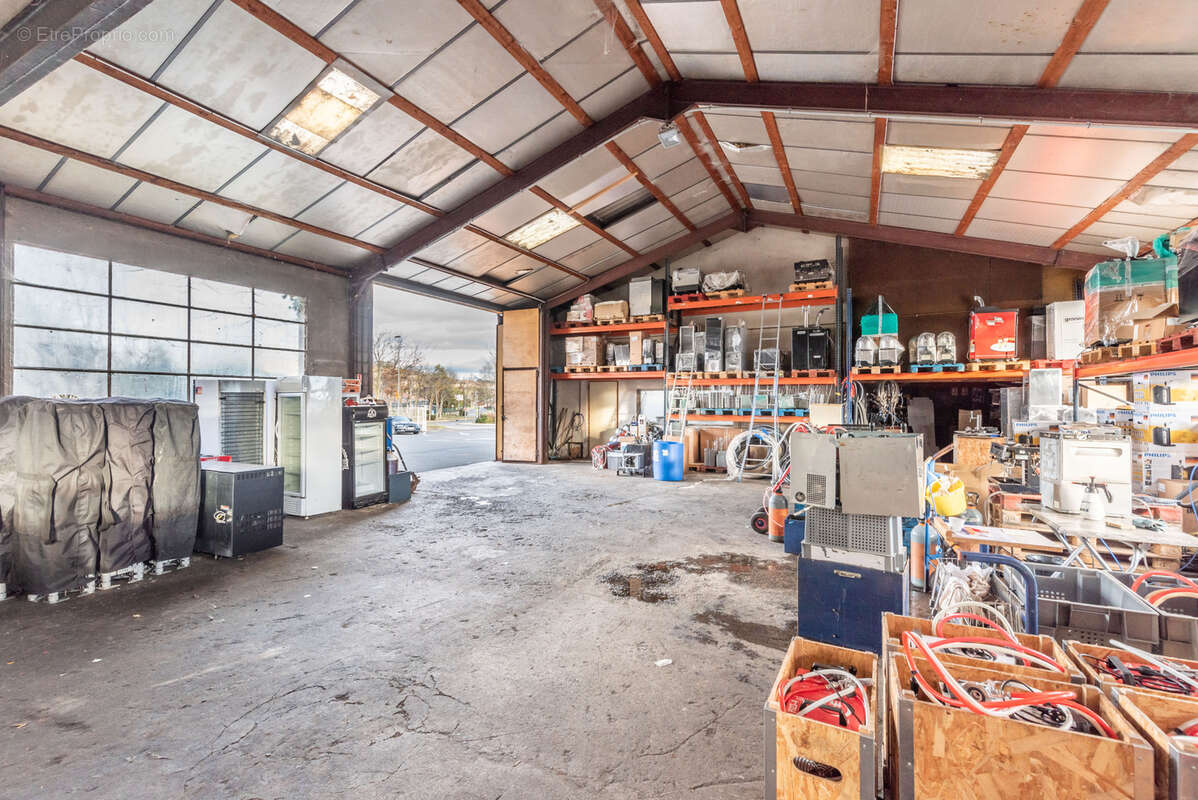 Commerce à LE PUY-EN-VELAY