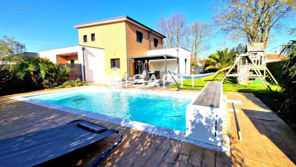 Photo 2 - Maison à GROSBREUIL