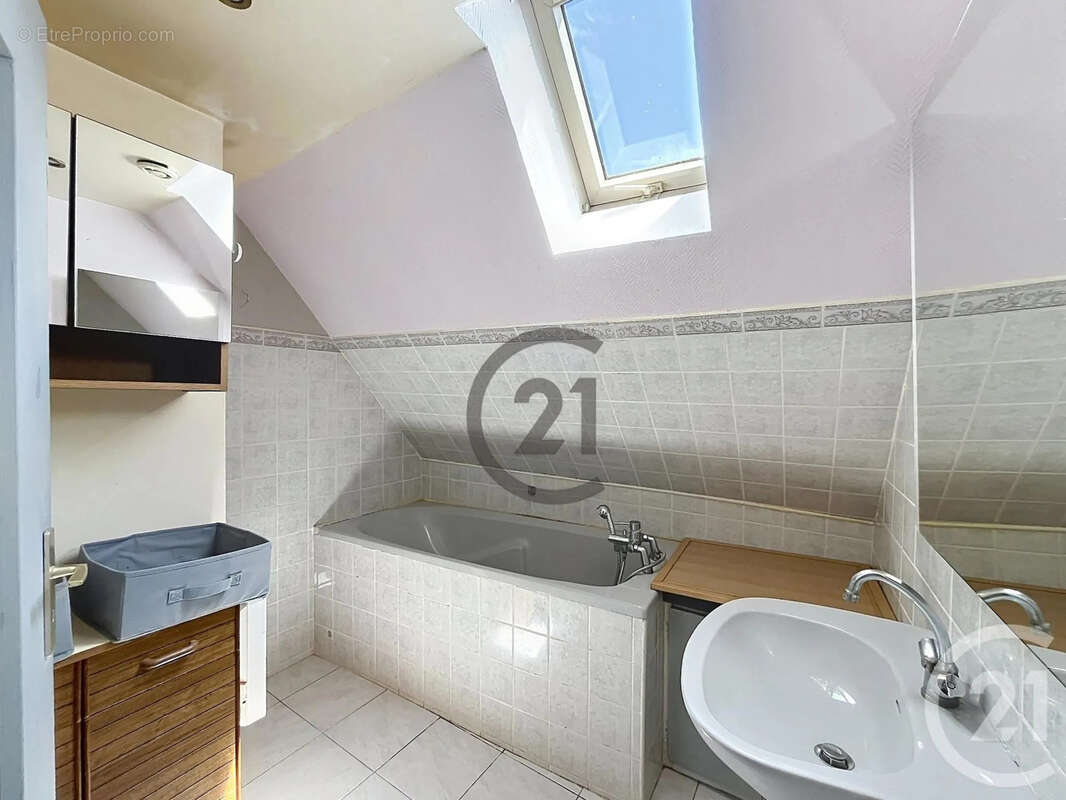 Appartement 39 m² à Troyes  - photo 5