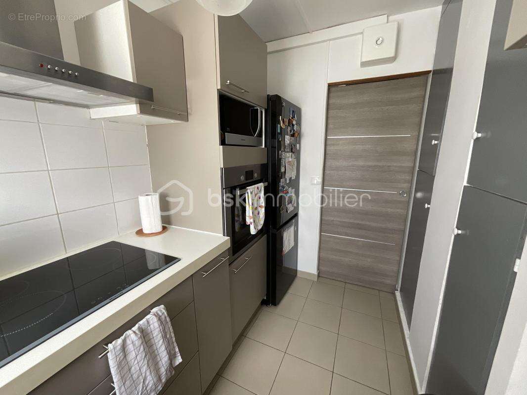 Beau duplex de 62 m² à 12 min à pied du rer b la croix-de-berny (limite antony) - photo 7
