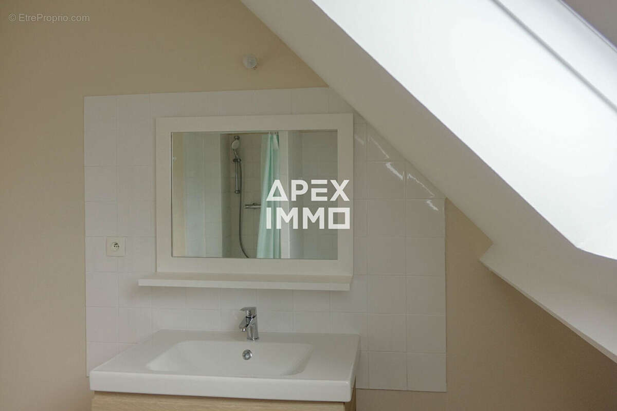 Maison à FLEURY-LES-AUBRAIS