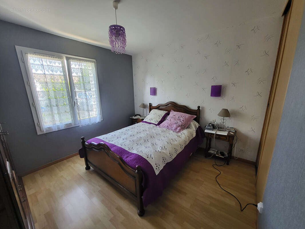 Maison à BOURCEFRANC-LE-CHAPUS