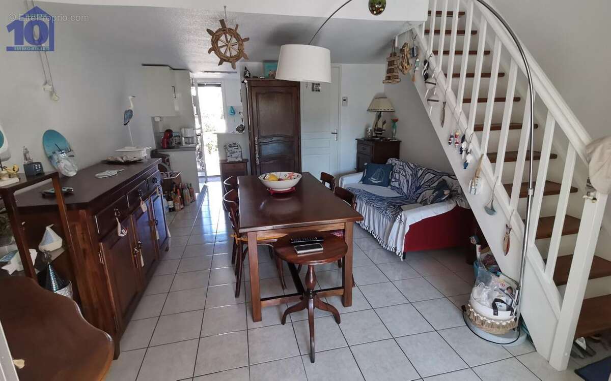 Maison à VALRAS-PLAGE