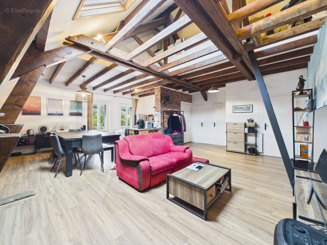 Appartement T3 de 76 m2 avec terrain privatif   Aix-les-Bains - photo 2