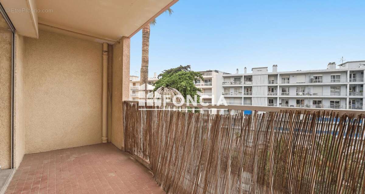 Vence Centre Ville - Appartement de 33.57m2 - photo 7