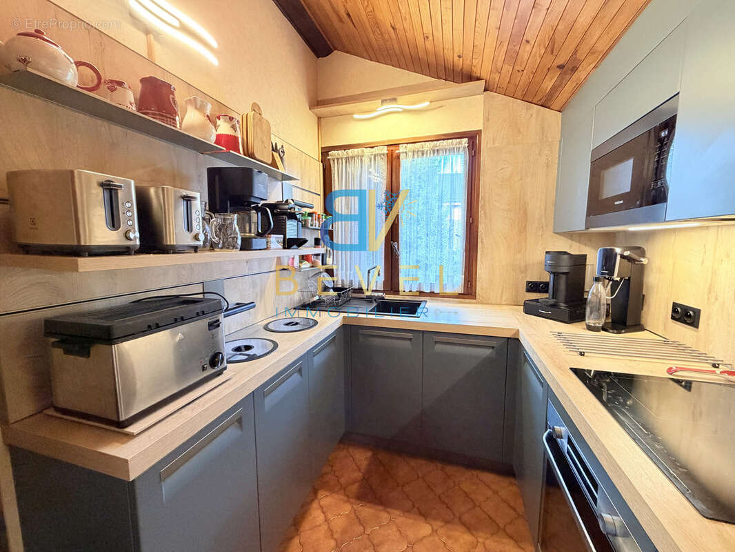 (73) la toussuire - rare chalet indépendant avec grand terrain - centre station - photo 2