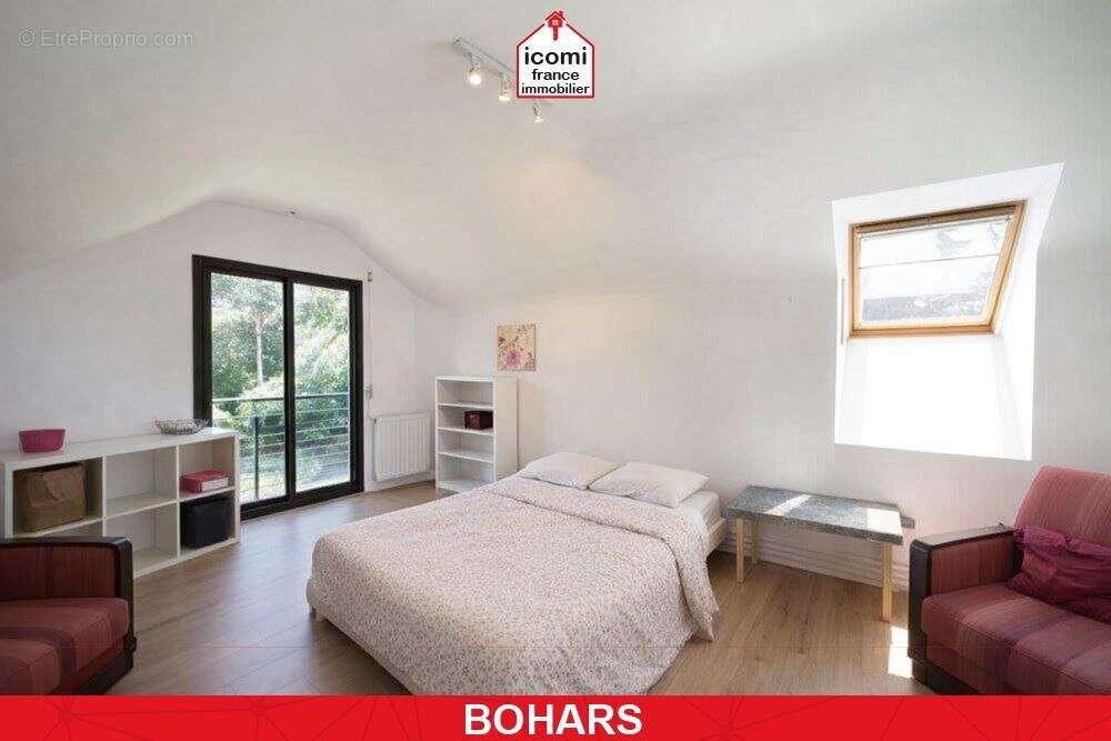 Maison à BOHARS